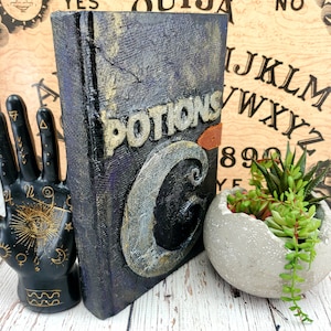 Scary Potions Book Prop, Gothic Decor, Witchy Decor, Halloween Books, Altered Books, Altered Book Art, Halloween Decoration, Potions Book