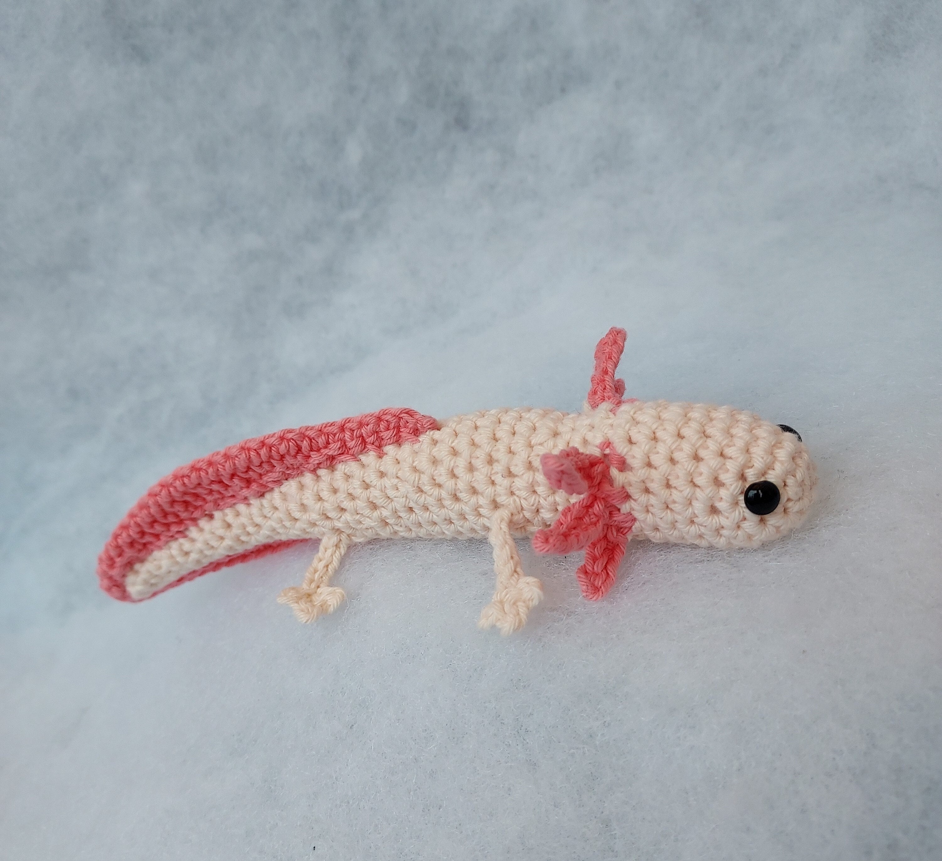 Crochet Axolotl Plushie/ Axolotl Plush Toy/ Amigurumi/ Cute Stuff Animal/  Water Dragon/ Walking Fish/ Kawaii Plushie/handmade Toy for Gift 