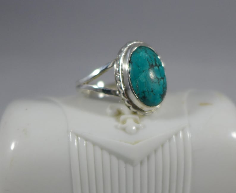 Turquoise and Sterling Silver Size 7 Ring