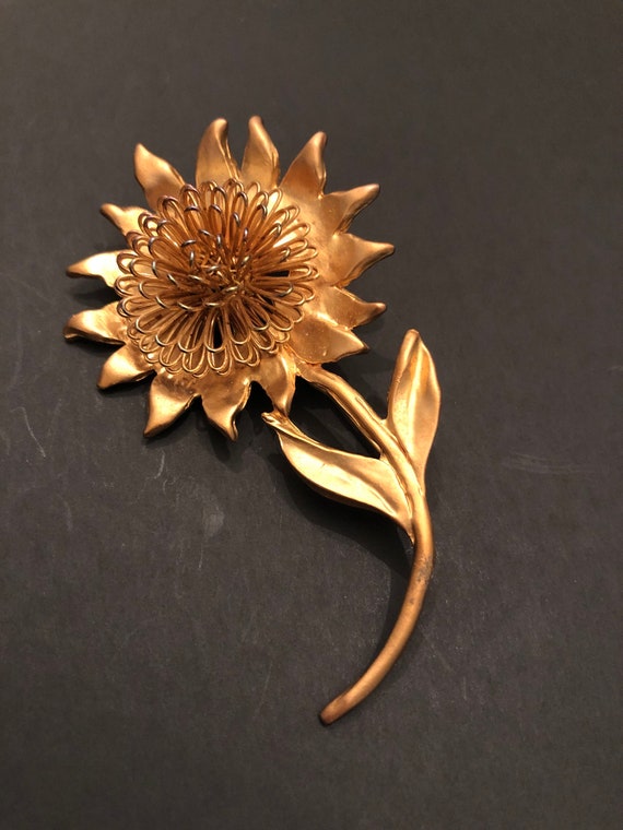 Gold Tone Sunflower Brooch - image 1