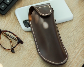 Leather Glasses Case With Magnetic Closure / Handmade Sunglasses Cover / Personalized Reading Glasses Holster/ Eyewear Holder/ Glasses Shell