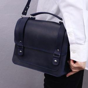 Petite serviette en cuir avec bandoulière/ sacoche à poignée supérieure pour homme/ sac messager bleu/ sac à bandoulière en cuir/ sac à bandoulière pour documents image 2