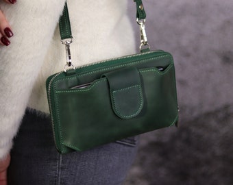 Leather Crossbody Bag for iPhone 12 / 13 / 14 / 15 Pro Max Shoulder  Phone Wallet / Handmade  Bag / Travel Zip Wallet / Shoulder Strap Purse