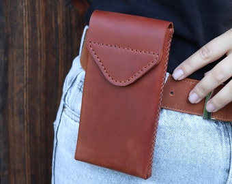 Handmade Belt Holster For Smartphone/ Leather Custom Case For iPhone 12/ 13/ 14/ 15/ Plus/ Pro/ Max/ Case with Belt Loop/ Engraved Soft Case