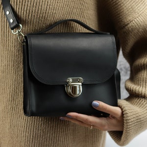 Elegant Leather Top Handle Bag, Genuine Leather Shoulder Bag, Handmade Personalized Handbag, Women Crossbody Bag, Minimalist Small Satchel