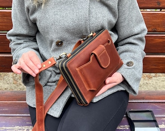 Crazy Horse Leather Kindle Crossbody Bag, Shoulder Wallet Purse with Phone Pocket, RFID, Engraving