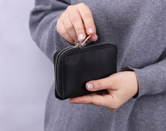 Zip Around Leather Wallet / Small Pocket Wallet/ Credit Card Wallet/ Women's Wallets / Mini Leather Purse/ Engraved Wallet/ Black Coin Purse