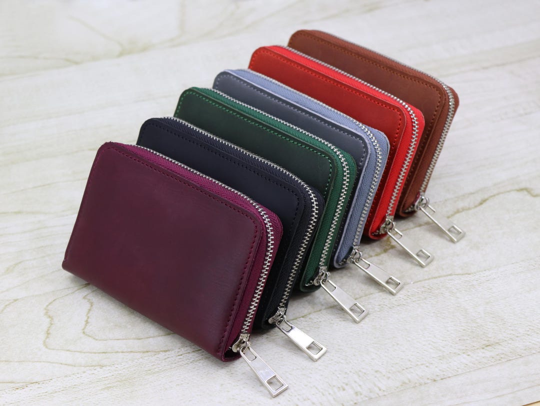 Zip Around Leather Wallet/ Small Pocket Wallet/ Credit Card Wallet/ Women's  Wallets/ Mini Leather Purse/ Engraved Wallet/ Black Coin Purse - Etsy