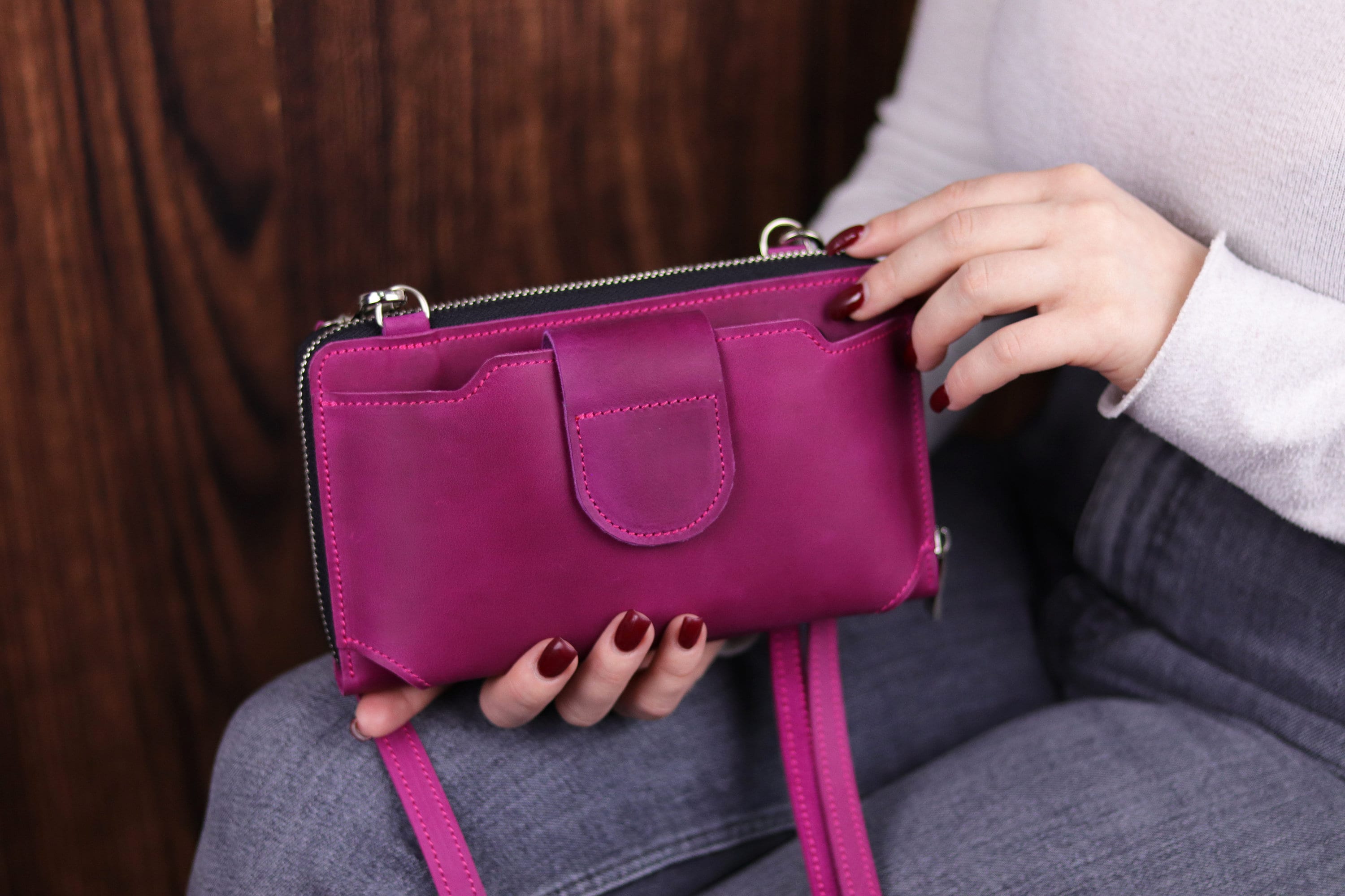 Ladies Purple Essential Oil Zip Around Leather Wallet | Accessory – Access  Possibilities