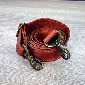 Genuine Leather Shoulder Strap with Swivel Hooks, Removable Crossbody Strap, Rotating Clasp Strap, Detachable Adjustable Leather Crossbody Strap: Antique Brass Swivel Hooks, 1" wide