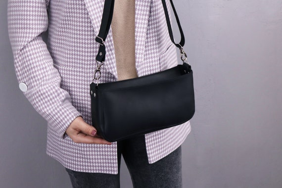 Metallic Detail Black Pu Leather Zipper Baguette Bag, Fashionable Casual &  Elegant Women's Shoulder Bag