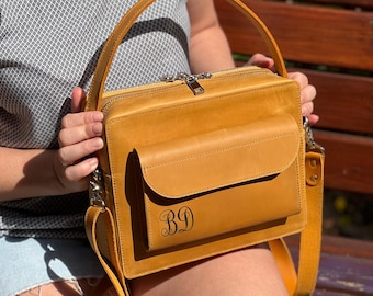 Crazy Horse Leather Shoulder Phone Purse Bag: RFID, Handmade, Personalized Crossbody Travel Wallet Organizer