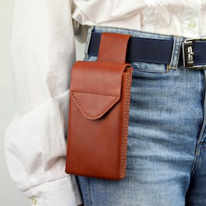 Double Natural Leather Phones Holster, For Two Phones Case With Belt Loop, Handmade Dual Cover For iPhone 14, 15, 16, Pro, Max on the Belt