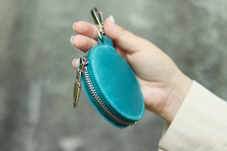 Round Leather Coin Purse / Minimalist Money Pouch / Circular Zipper Wallet with Carabiner / Cute Earbuds Organizer / Additional Coin Holder image 5