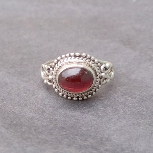 925 Sterling Silver Black Agate &amp; Red Garnet Ancient Vne Flowers Ring Men Thai Silver Fine Jewelry Gift Finger Ring