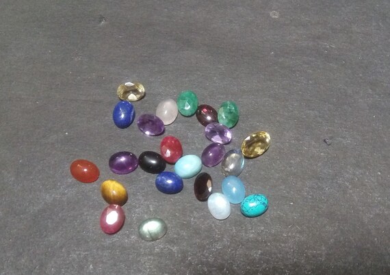 925 sterling Silver plated Stone Ring/ green Ruby… - image 7