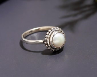 White pearl ring, stackable pearl ring, silver pearl ring, white pearl silver ring, boho pearl ring, silver ring, gemstone ring,