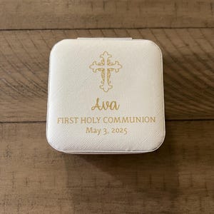 First Holy Communion Gift, Girl Communion Gift, Holy Communion Gift, Communion Gift, Girl Communion Keepsake, Communion Jewelery Box