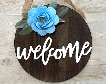 Blue Rose Welcome Wood Door Hanger // Welcome Sign // Welcome Door Hanger // Felt Rose