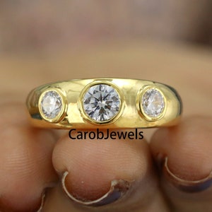 Bezel Set Three Stone Women&#39;s Ring, 1.0 TCW Round Brilliant Cut Moissanite Engagement Ring, 18k Yellow Gold Ring, Unique Ring, Promise Ring