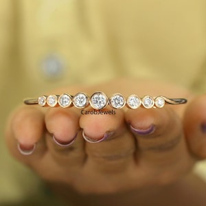 18k Rose Gold Wedding Bangle, Stunning Round Brilliant Cut Moissanite Diamond Bangle, Bezel Set Diamond Engagement Bangle, Stylish Bangle