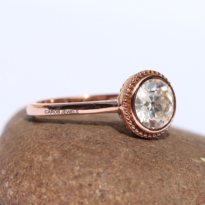 Tianyu Gems 8 X 9 mm Cushion OMC Moissanite Gold Ring 4mm OEC Round DEF Stone 14k/18k/PT950 Wedding Rings Women Customized Jewelry Jewellery main image 0