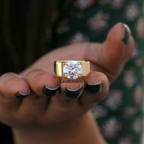 Round Amber Raised Bezel Ring Round Amber Raised Bezel Ring