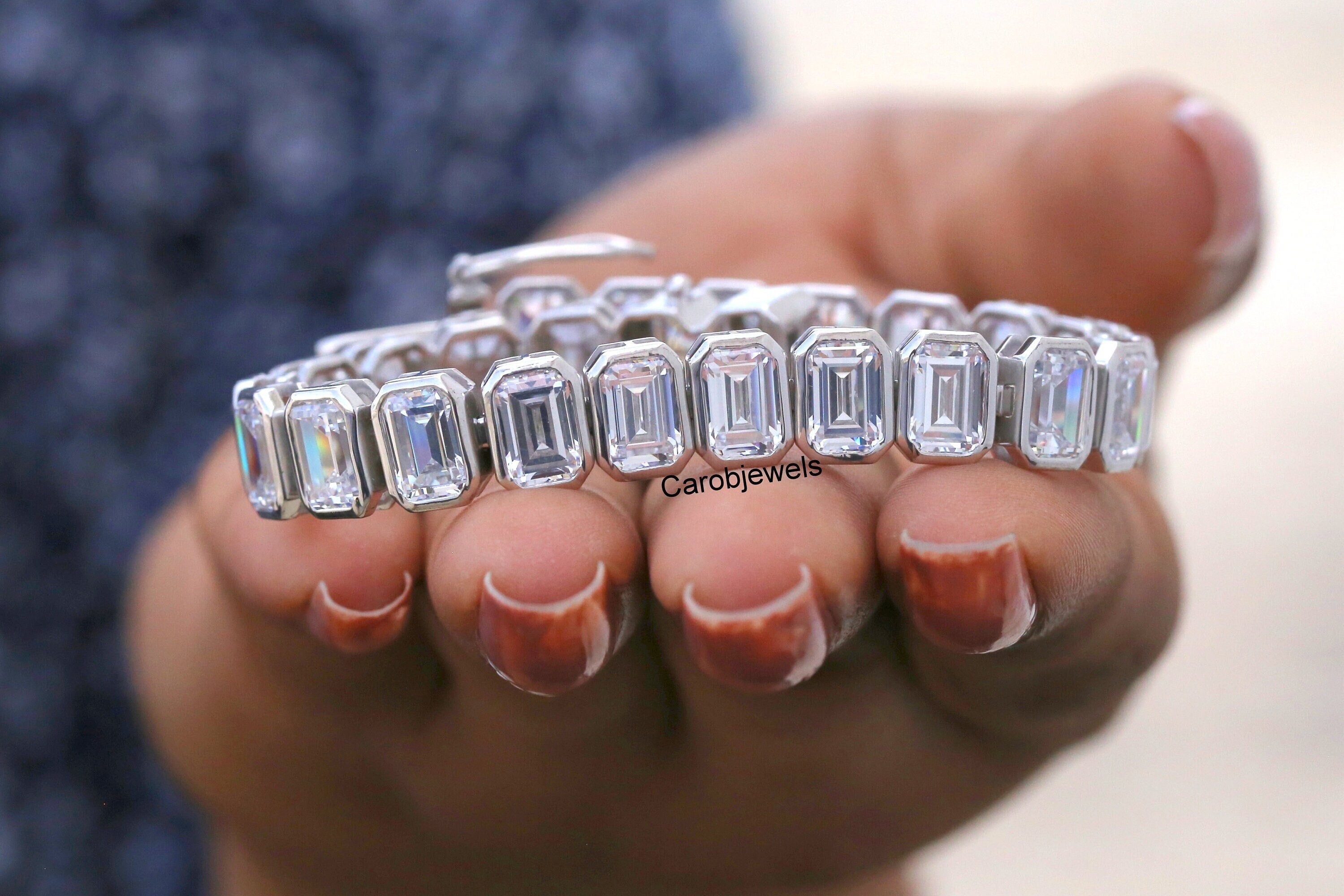 Emerald cut sale diamond bracelet