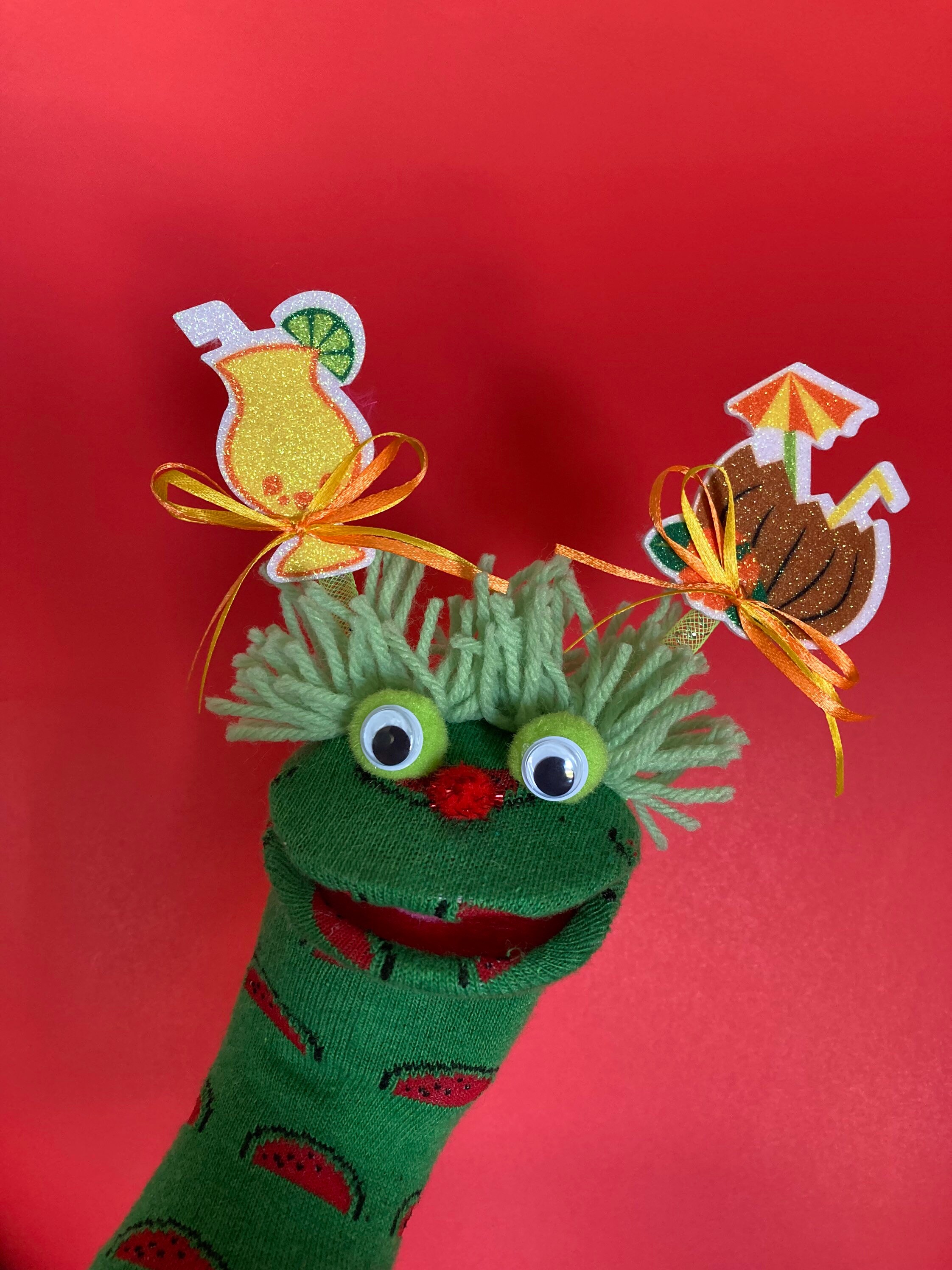 Tacobear Kids Craft and Art Aupplies Hand Puppet Making Kit Felt Sock  Puppet Creative DIY Make Your Own Puppets Pompoms