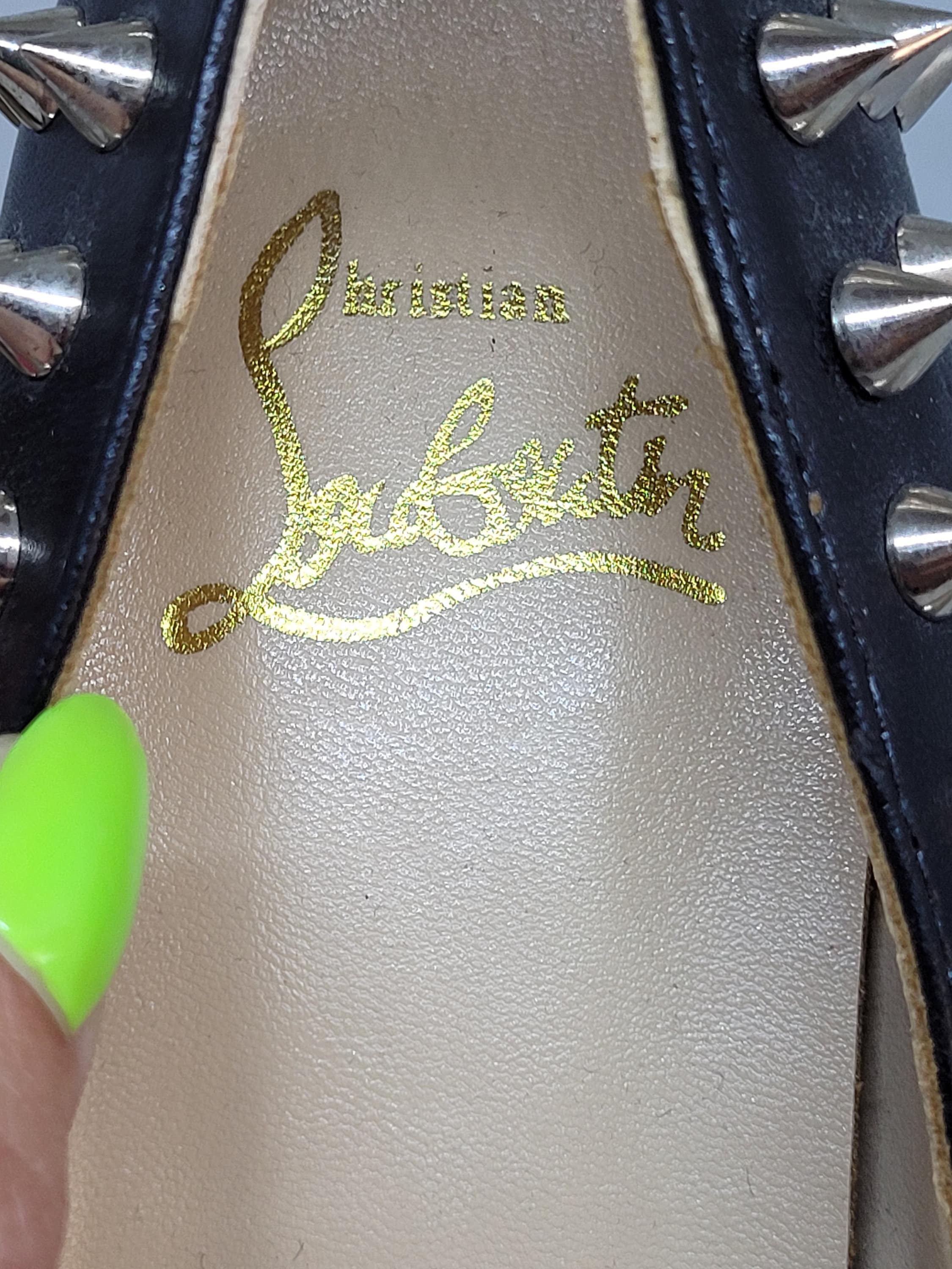 Christian Louboutin and Vero Cuoio - Lollipuff