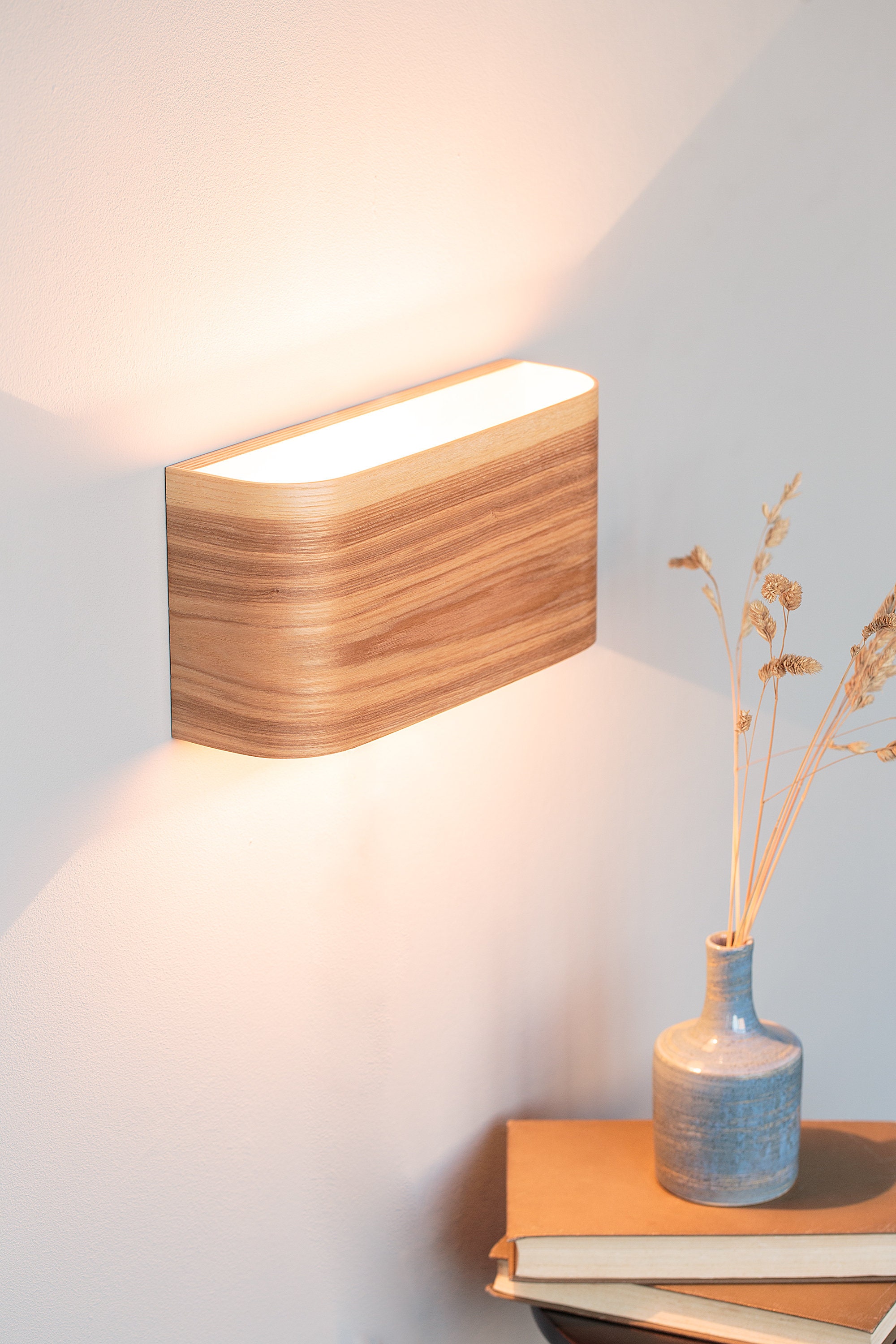 Visual comfort plug in wall sconce online