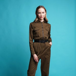 Denim boiler suit womens, Army green utility jumpsuit long sleeve, Zip Techwear womens jumpsuit, Sci fi coveralls, Cyberpunk clothing