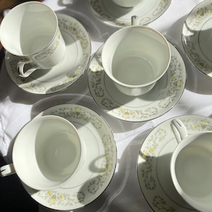 Fine China of Japan - “Florentine” - Tea Set - Service for 6