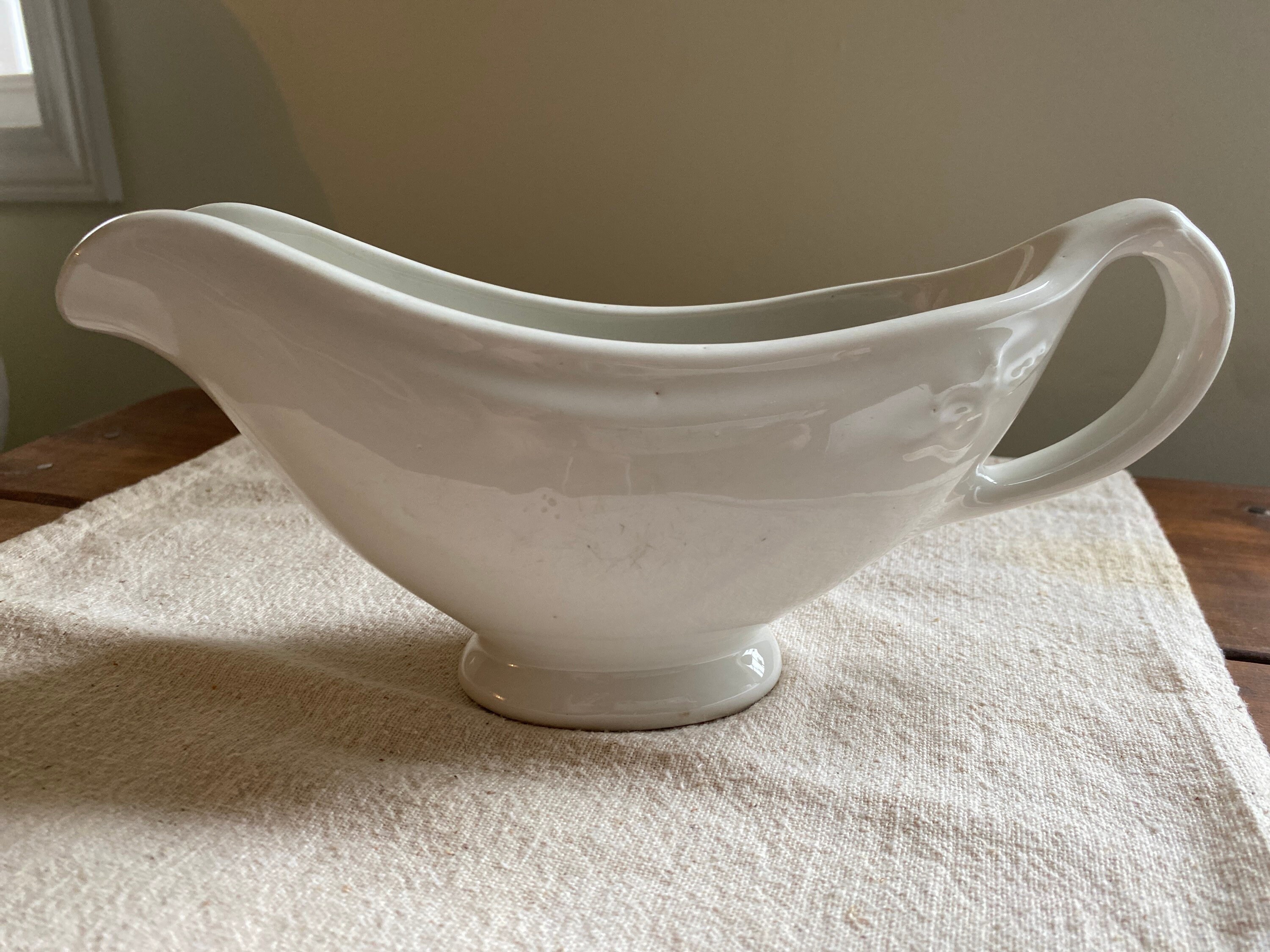 USQMC SHENANGO CHINA World War Mess Hall Gravy Boat WWII, 42 OFF