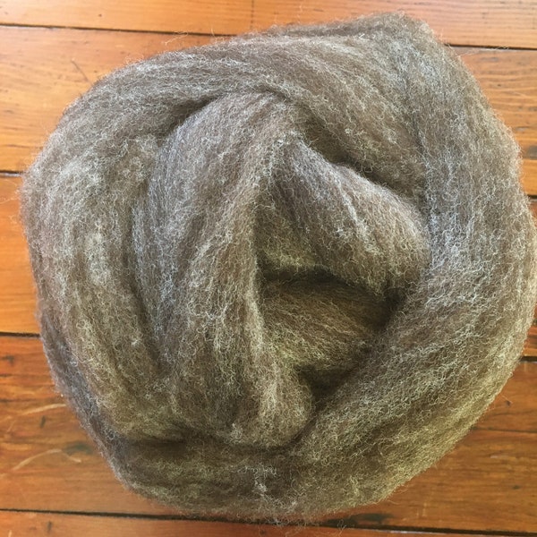 Corriedale Wool Roving (4 oz balls)