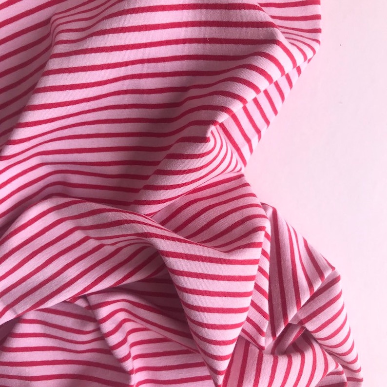 RED /& BLACK SAILOR STRIPE T-SHIRT SINGLE JERSEY STRETCH FABRIC BY THE METRE