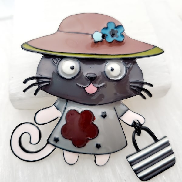Cat brooch pin badge enamel cat kitten dress up gift present cat lovers accessory