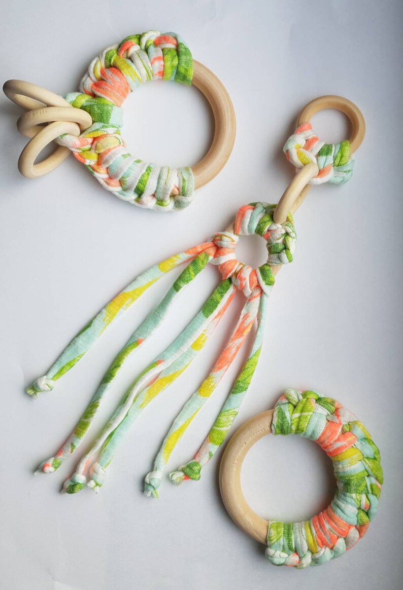 Floral /& greens Limited edition yarn teething Necklace Quarter crochet wooden teether