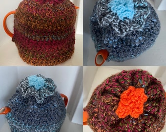 Forrado Le Creuset Grand Tea Cosy, Cosy de té hecho a mano, hecho para adaptarse a una tetera 'Le Creuset', Cosy de té de ganchillo.