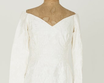 Vintage off shoulder bridal gown in Ivory *BERGANZA*