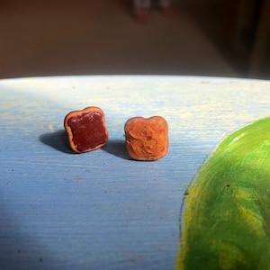 Peanut Butter and Jelly Stud Earrings/Sandwich/Lunch Jewelry/Polymer Clay/PB&J