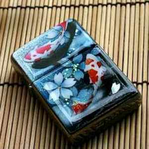Shipping fee is free【Zippo case】(2piece set) You can put your name in kanji. Japanese art is drawn on the front of Zippo case.