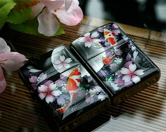 Shipping fee is free【Zippo case】(2piece set) You can put your name in kanji. Japanese art is drawn on the front of Zippo case.