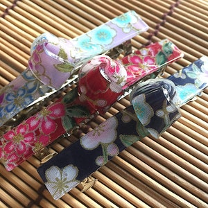 Our shop original product 【free shipping】 Hair accessories made of traditional kimono with resin. Handmade by craftsmen!