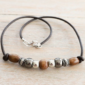 Lederhalskette, Herrenhalskette, Herrenlederhalskette, Surferhalskette, Geschenk für Ihn, Lederhalskette mit Anhänger, Geschenk für Männer