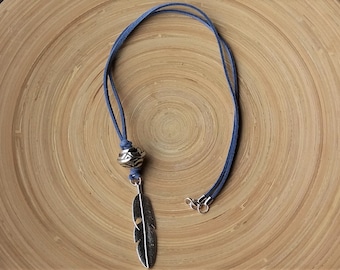 Feather necklace men's jewellery, Leather necklace, Men's necklaces, Boho necklace, Feather necklace, Necklaces for men, Feather pendant