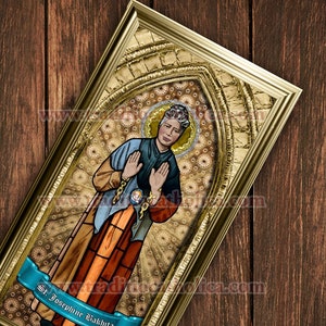Saint Josephine Bakhita handgefertigte Drucke mit Holzrahmen. 18x14 cm groß. St. Josephine Bakhita Glasmalereikunst