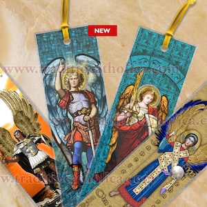 Könnte beinhalten: Vier farbige Lesezeichen mit Bildern von Engeln. Die Lesezeichen sind aus Glas und haben goldene Verzierungen. Auf einem Lesezeichen steht der Text "Ora pro nobis".