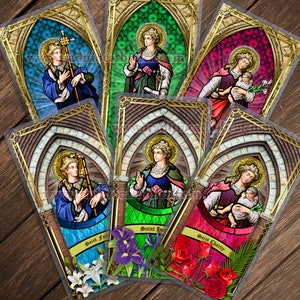 Conjunto de cartões sagrados com vitrais Santa Fé, Esperança e Caridade. Fé, esperança e amor. Presente perfeito para católicos.