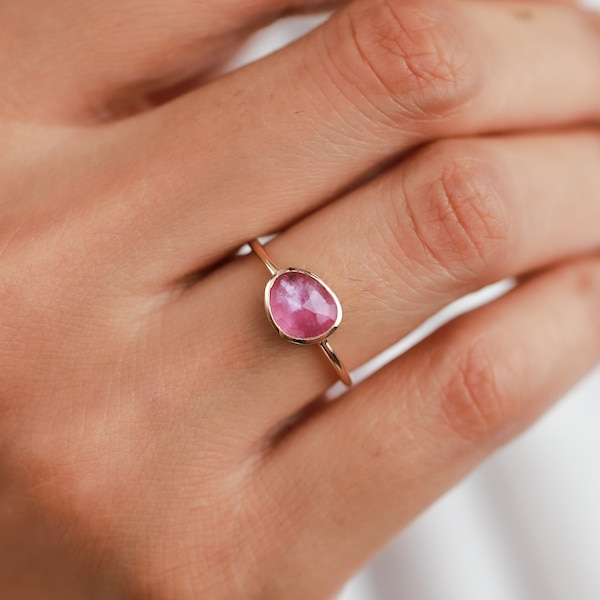 Rose Cut Pink sapphire ring, Polki sapphire ring, Stacking ring, Pink sapphire, Dainty sapphire ring, Gift for her, Solid gold